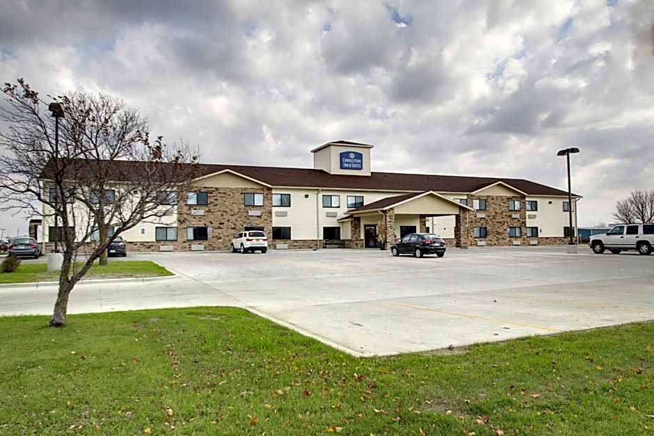 Cobblestone Inn & Suites - Fort Dodge