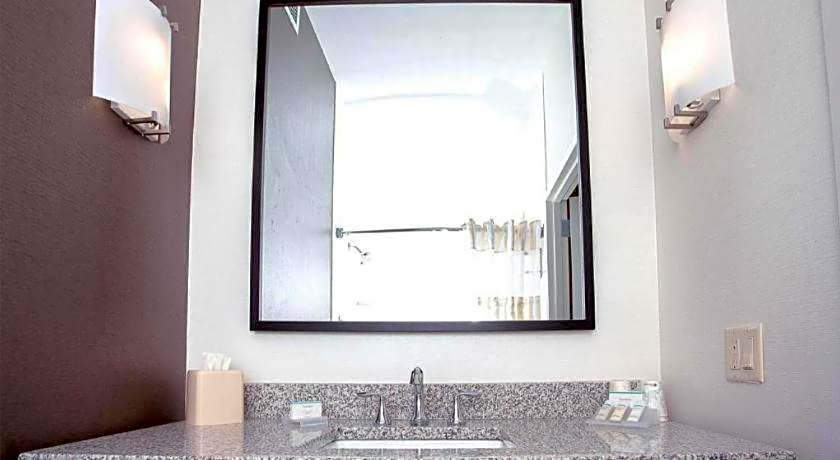 Hilton Garden Inn Oshkosh