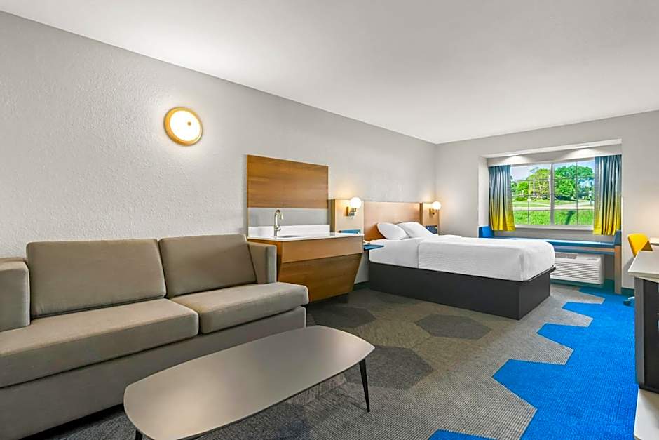 Microtel Inn & Suites By Wyndham Joplin