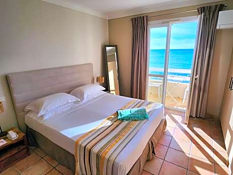 Prestige Room with Balcony and Sea View