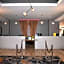 DoubleTree By Hilton Chicago - Oak Brook