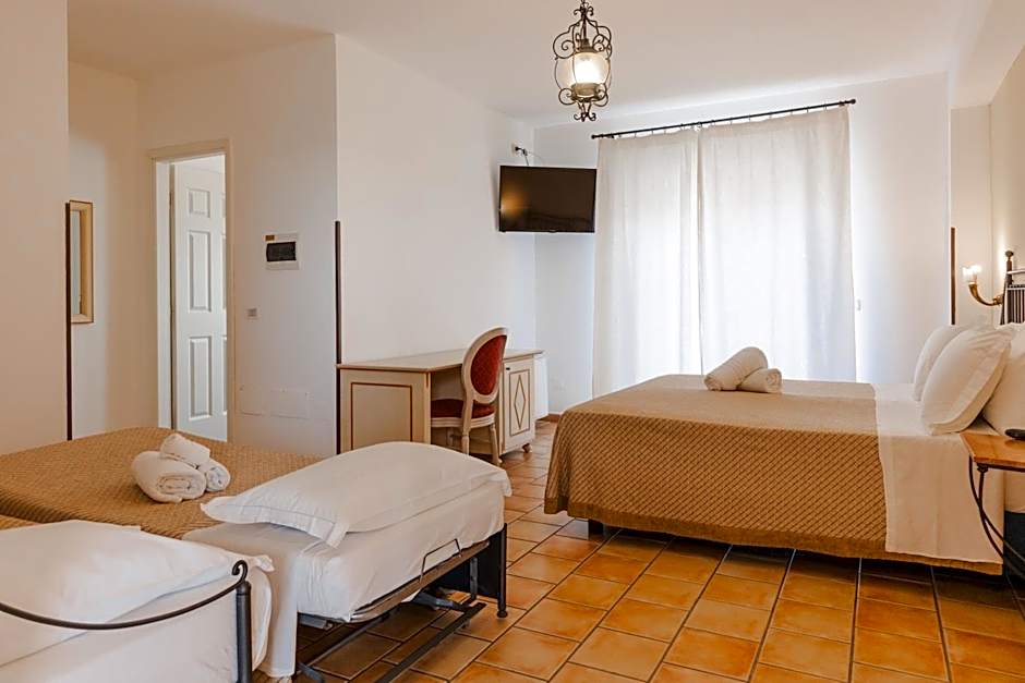 Delfino Beach - CDSHotels