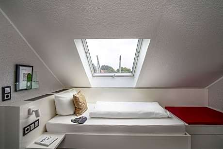 Small Single Room
