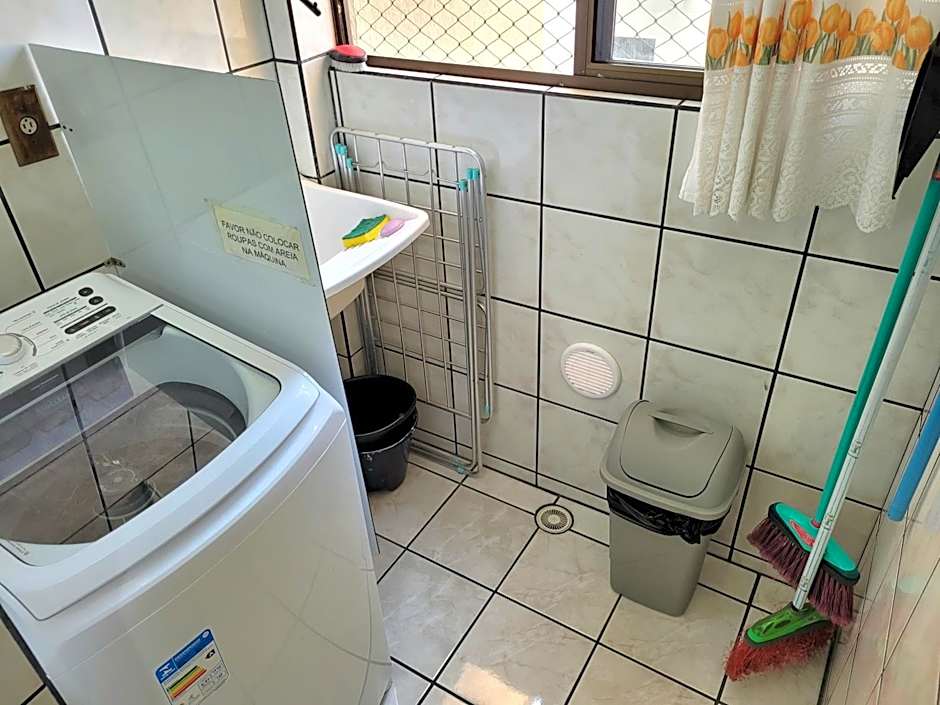 Cobertura aconchegante 3 quartos excelente vista mar! 80 metros do mar em Meia Praia - Itapema