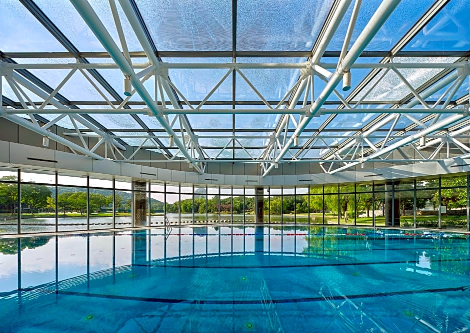 The Yuluxe Sheshan, Shanghai, A Tribute Portfolio Hotel (Formerly Le Meridien She Shan Shanghai)