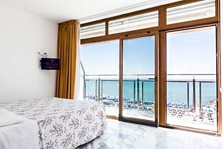 King Room with Sea View