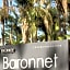 Baronnet Apartments