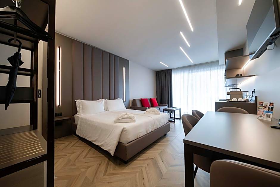 Aurora ApartHotel