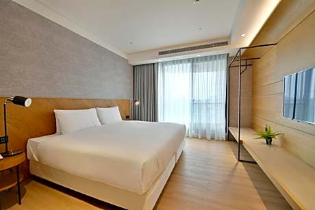 CHECK inn Select New Taipei Sanchong