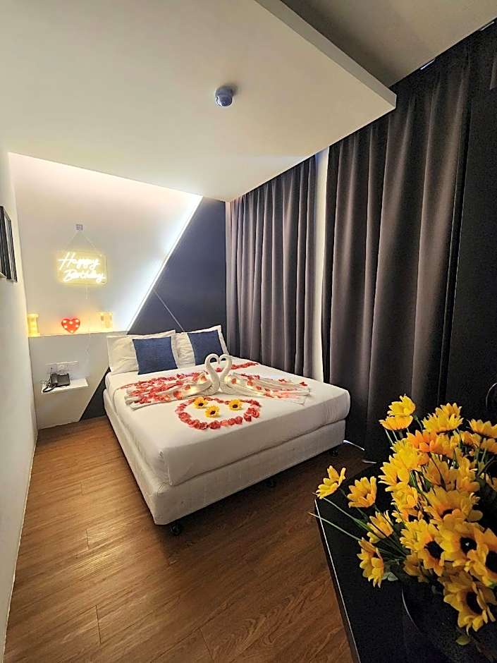 Rica Hotel Usj