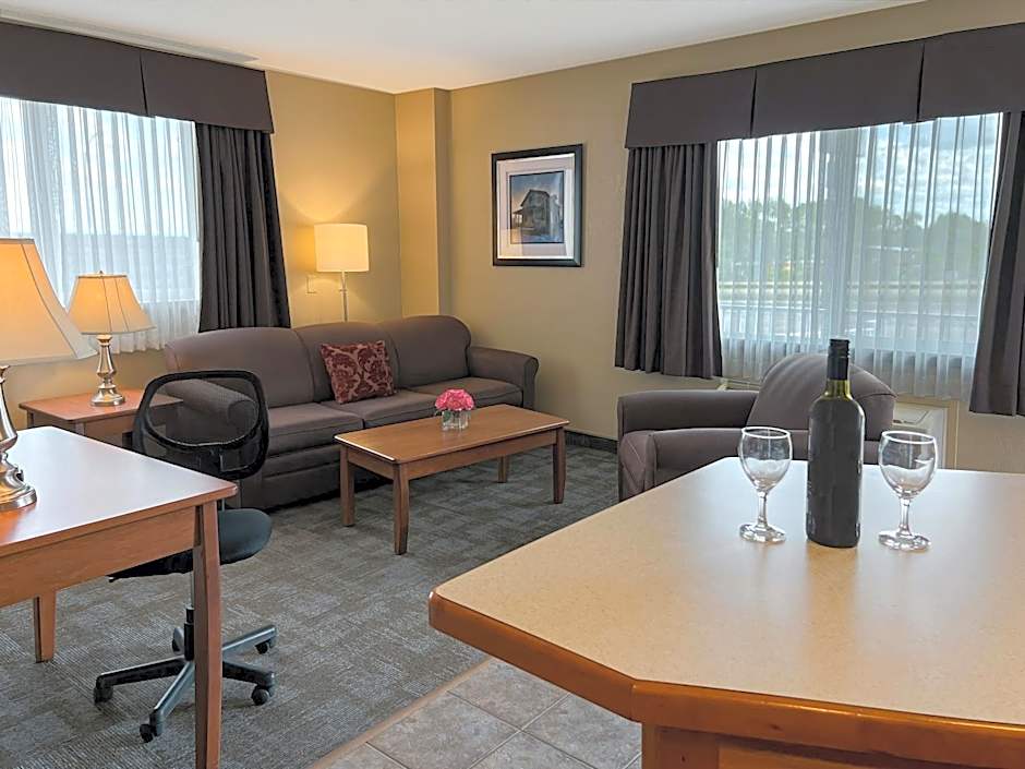 Coast Swift Current Hotel
