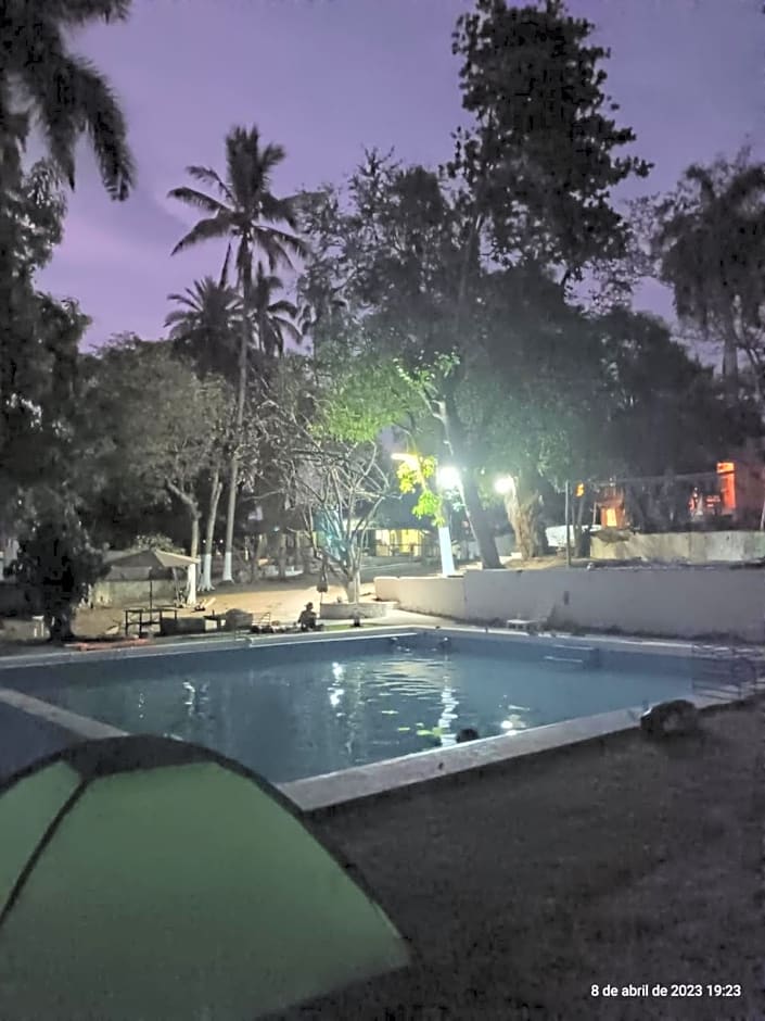 Hotel Nudista familiar - Luz de Luna Nude Resort