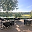 Nice 3-bedroom house with lake view