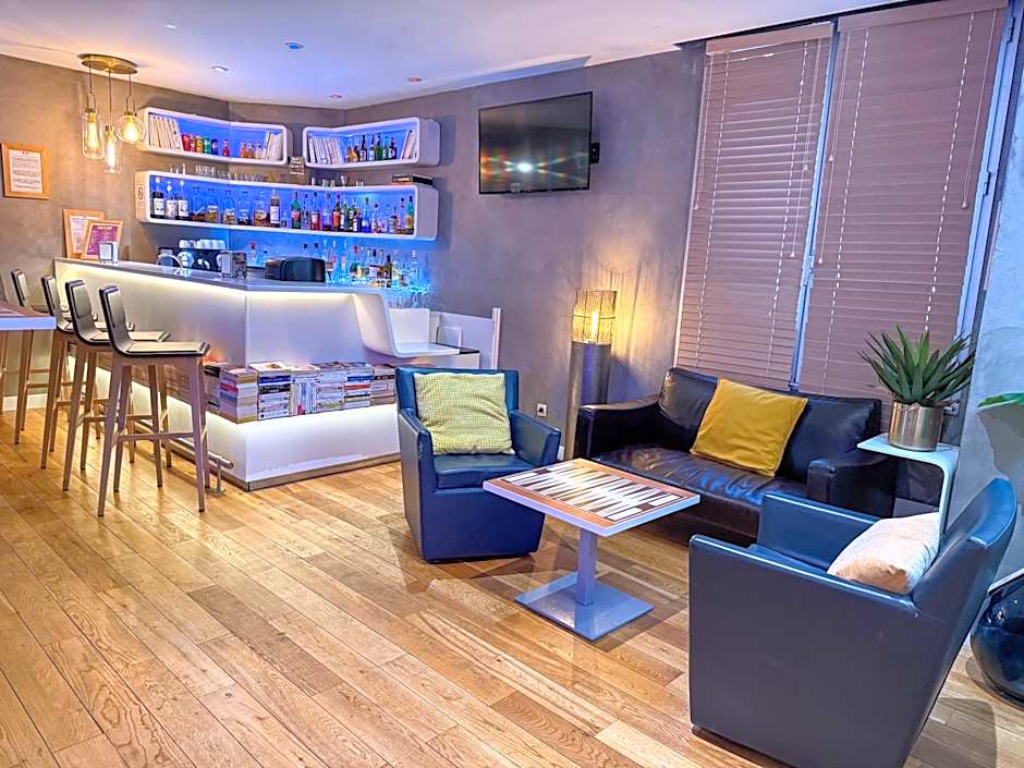 Ibis Styles Paris Tolbiac Bibliotheque