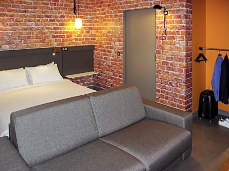 Family Room with One Double and One Sofa Bed