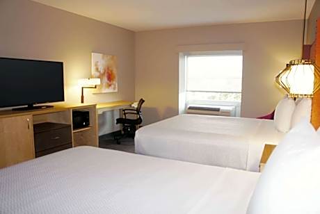 2 Queen Beds, Mobility/Hearing Accessible Room, Bathtub w/Grab Bars, Non-Smoking