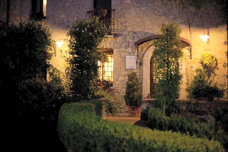 Valle Dell'Aquila Country House