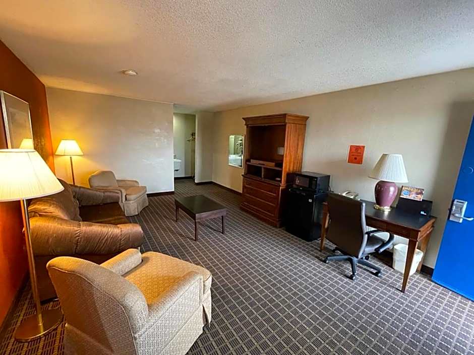 Knights Inn & Suites Emporia