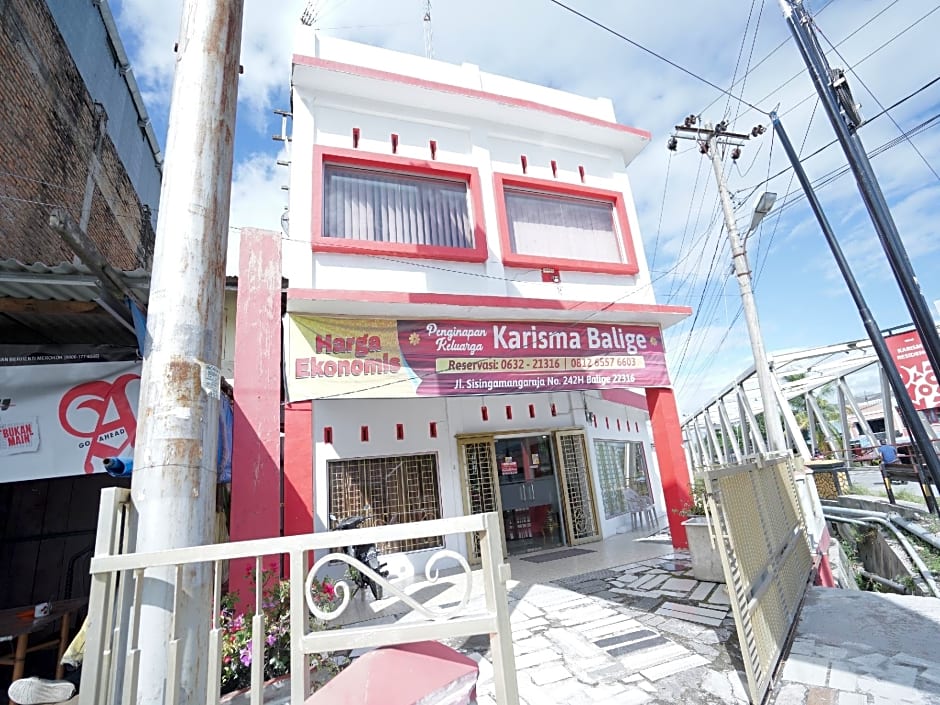 OYO 90645 Karisma Residence