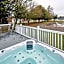 The Haven Lodge with Hot Tub