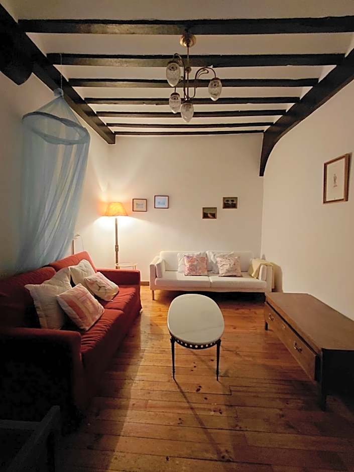 Casona De Linares