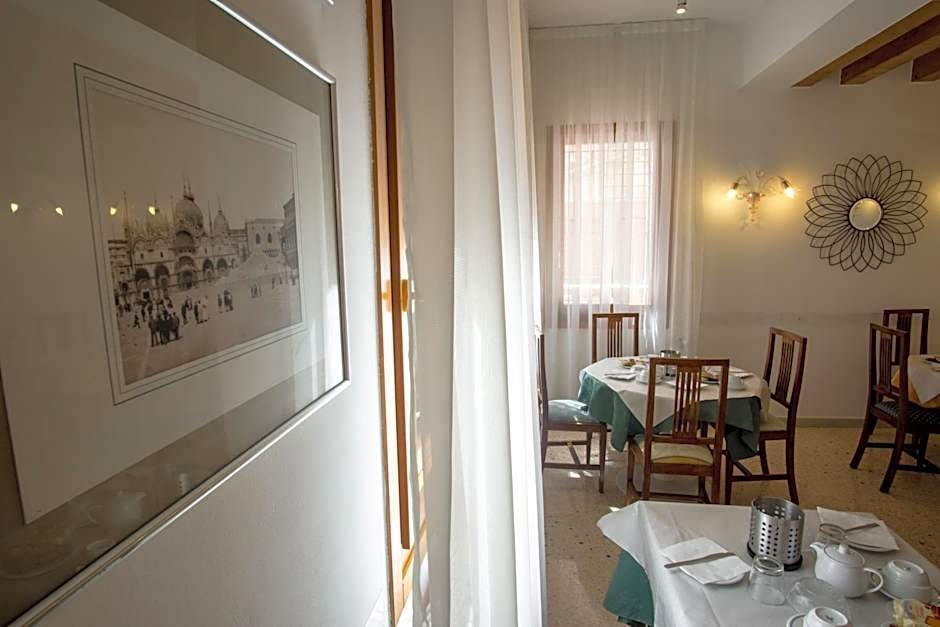 Hotel Antigo Trovatore
