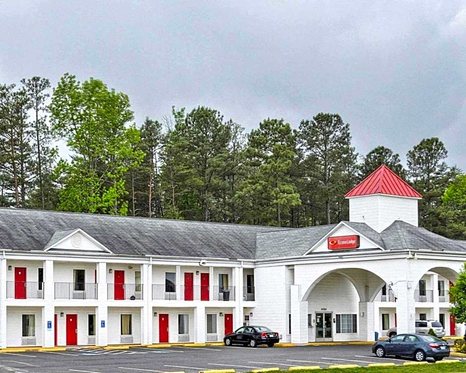 Photo 1 of 43 of Econo Lodge Ruther Glen