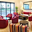 Staybridge Suites Yas Island Abu Dhabi By IHG