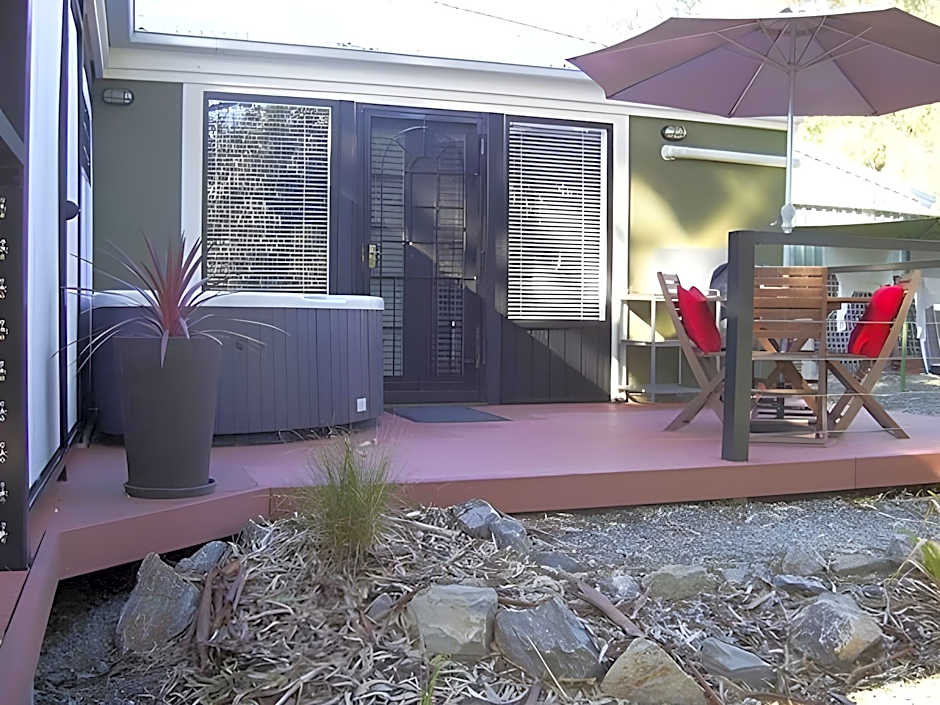 One Tree Bed And Breakfast