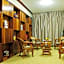 Eastland Hotel