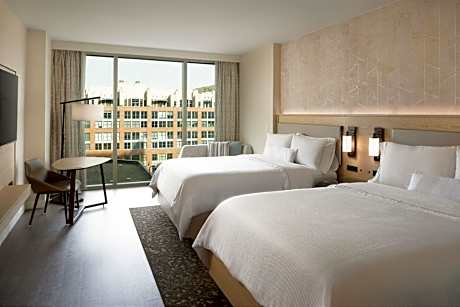 Traditional Queen Room with Two Queen Beds - Hearing Accessible