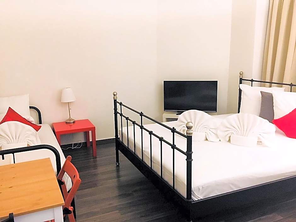 INSIDE Five Hotel