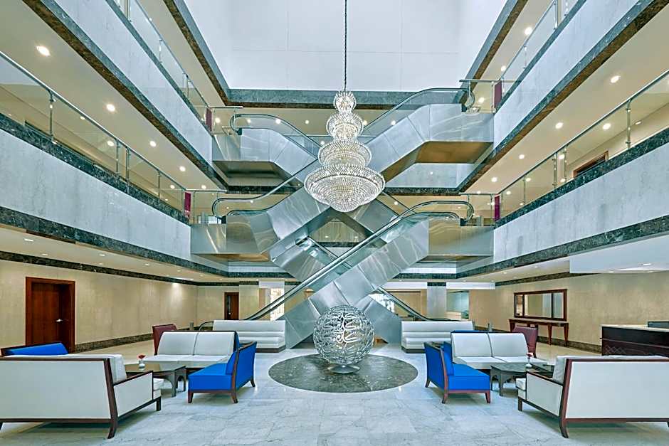 Makarem Al Bait Al Azizia Hotel