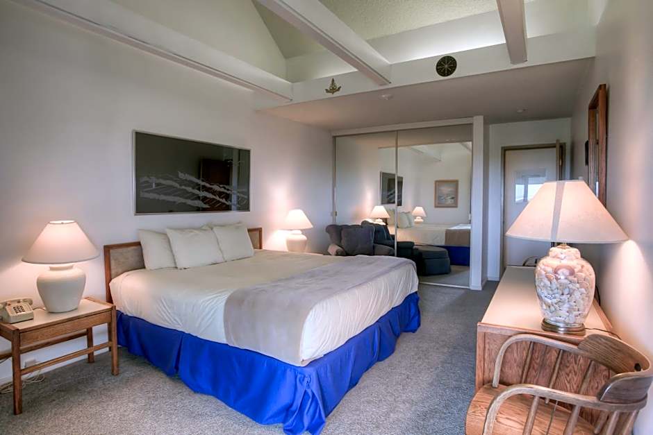 Photo 1 of 3 of Deluxe 1 Bedroom, No Pets, Ocean View