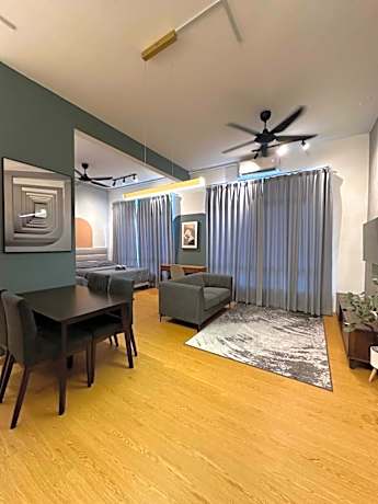 Inadh Suite Makhota Valley