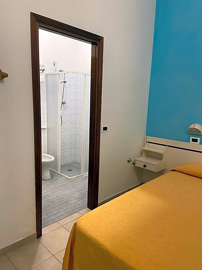 Hotel Gladys
