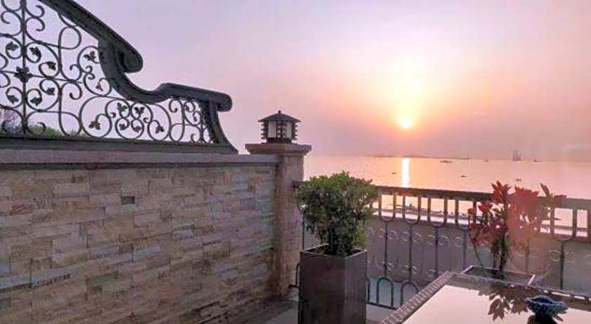 Yantai Golden Gulf Hotel
