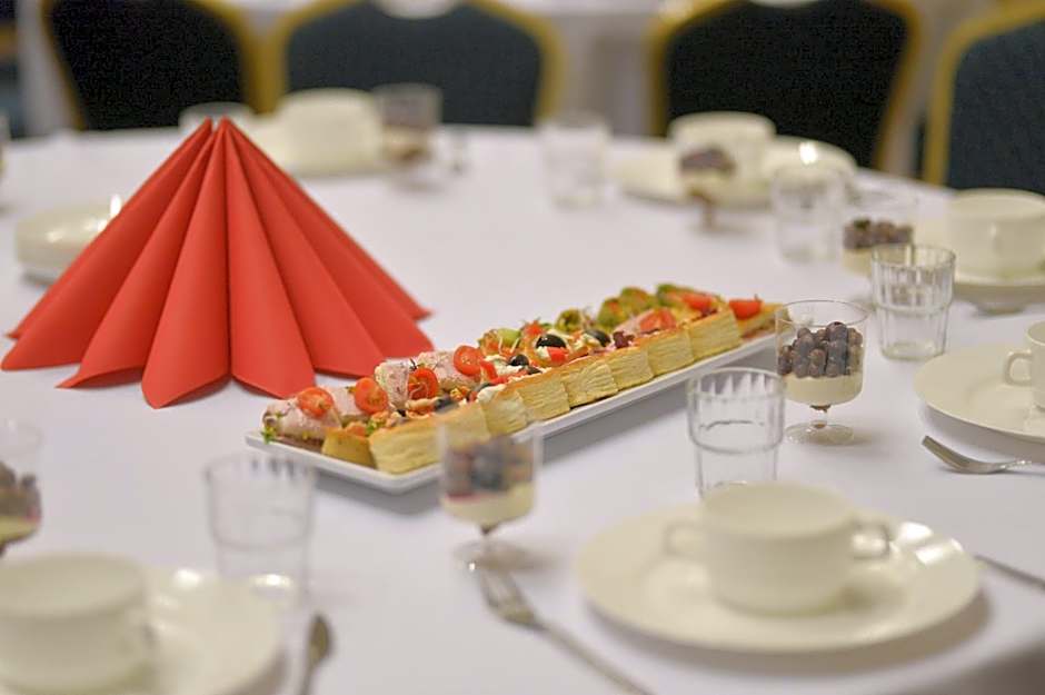 Centrum Edukacyjno-Rozwojowe Wrocław Pawłowice - bezpłatny parking