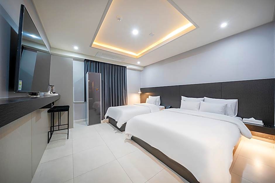 Brown dot hotel Gwangju Sangmu