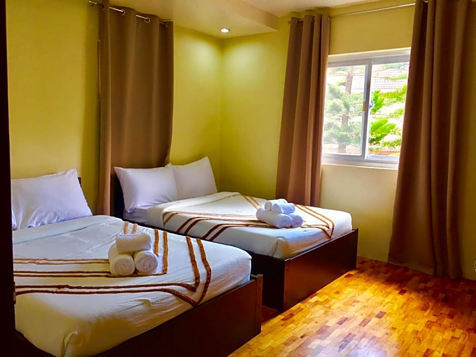 Elliannah Pines Hotel