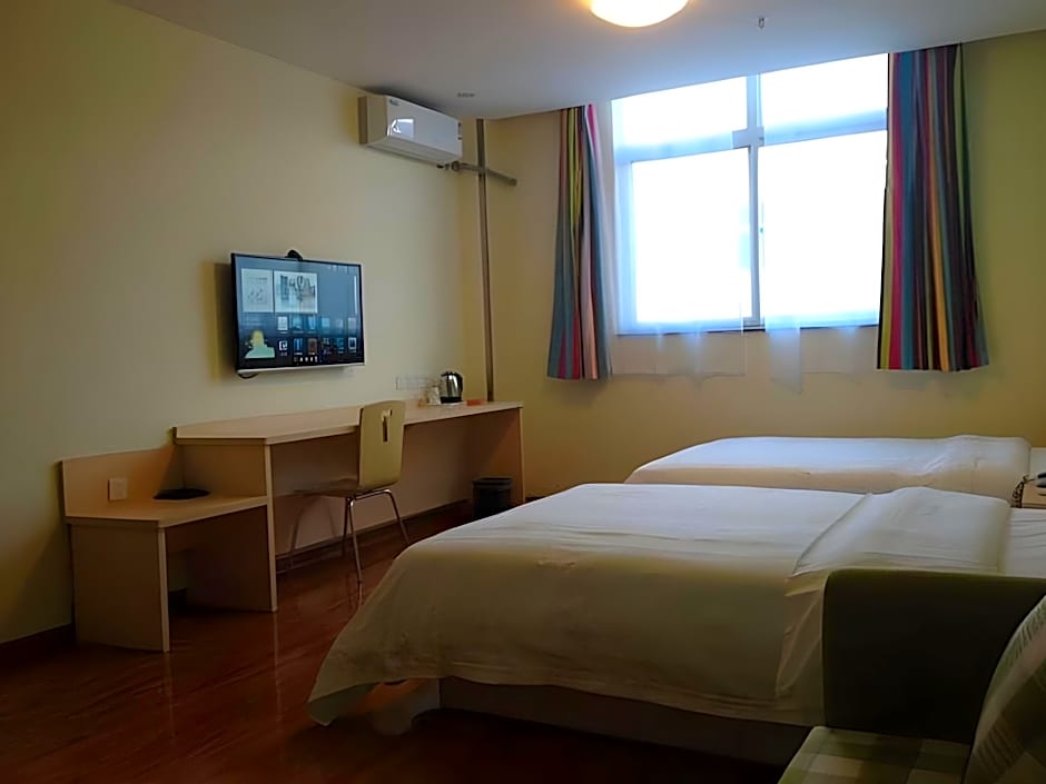 7 Days Inn Weinan Jiefang Road Railway Station