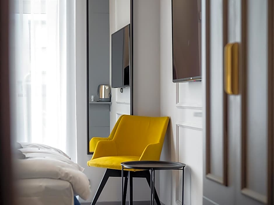 A22 Boutique Suites