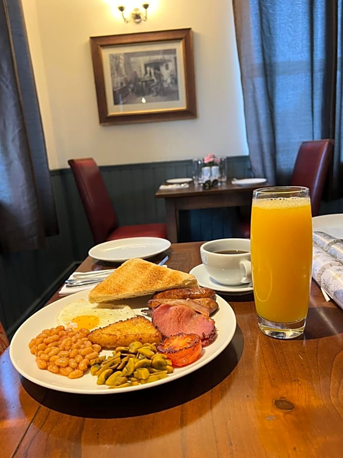 Leaking Well, Dunhampton