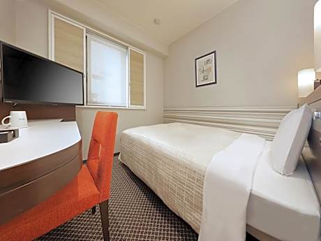 Single Room - Smoking