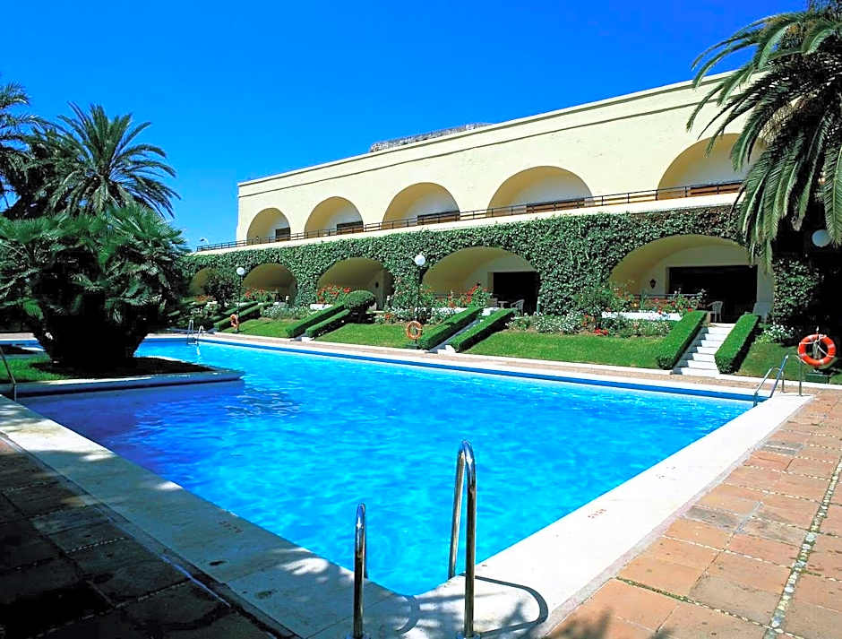 Parador De Ceuta Hotel La Muralla