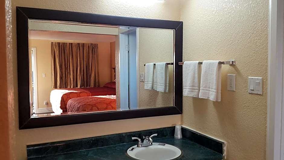 American Regency Inn