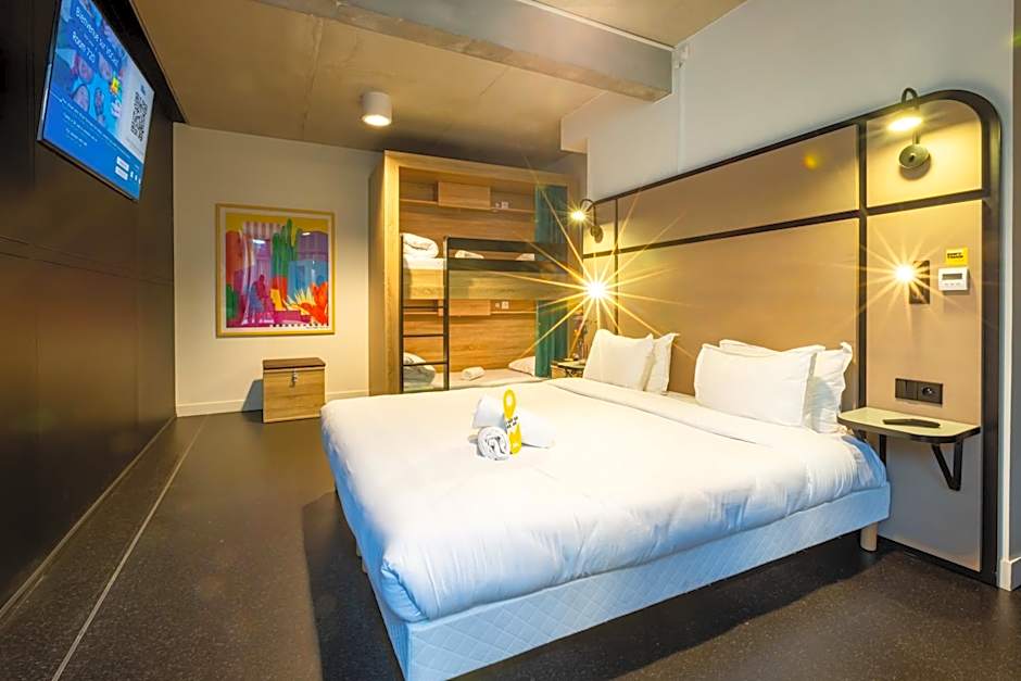 The People - Paris Marais