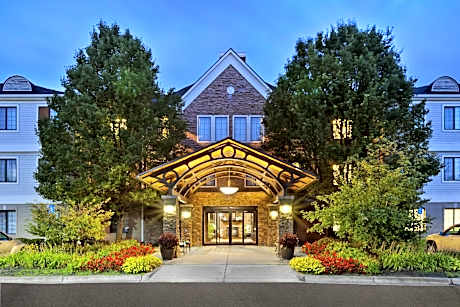 Staybridge Suites Detroit-Utica by IHG