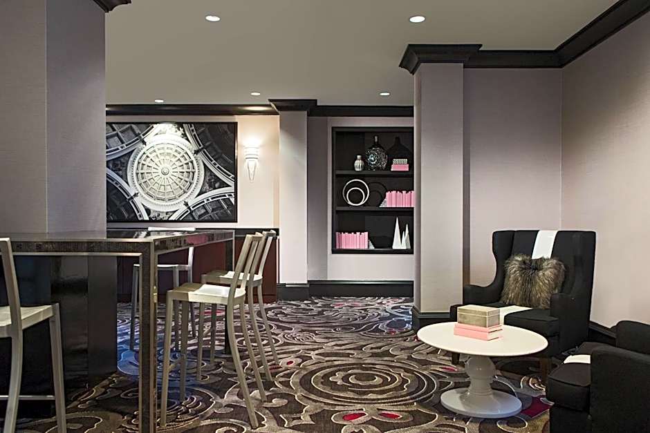 Courtyard by Marriott Boston Downtown
