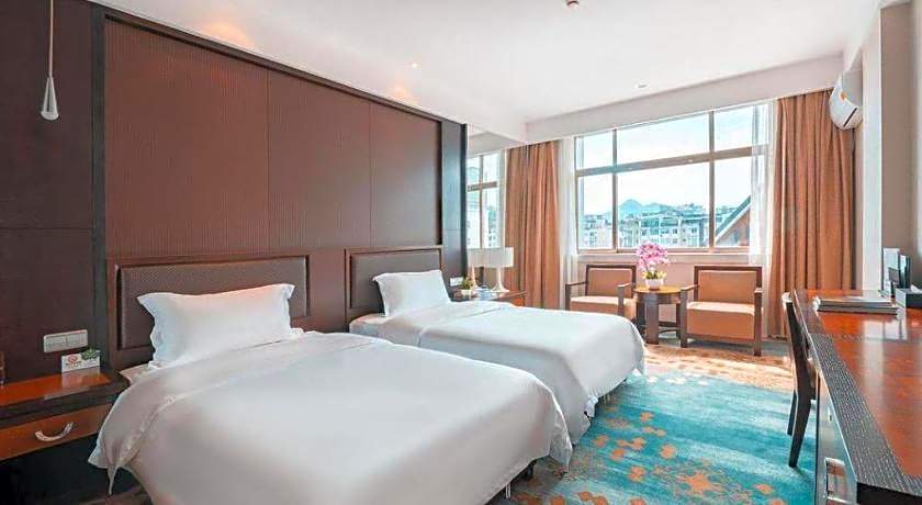 Huangshan Shuguang Yusong Hotel